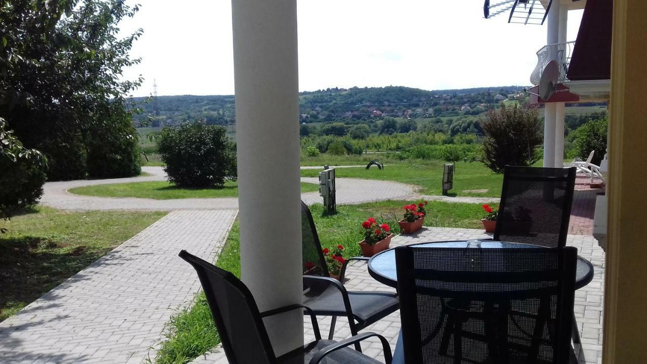 Benelise Apartman Hévíz Kültér fotó